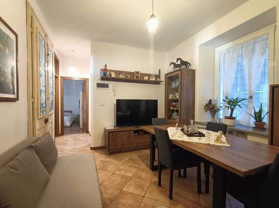 Tricamere ristrutturato